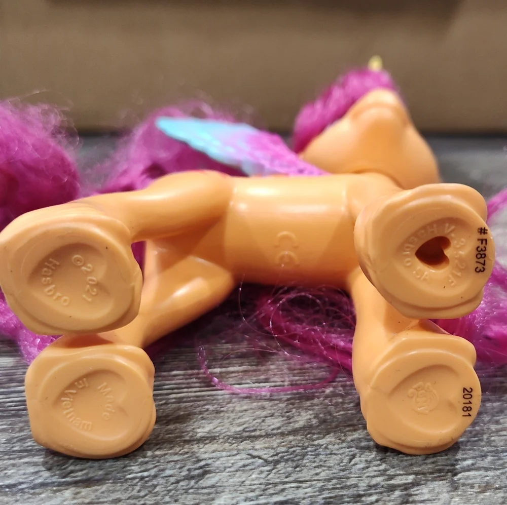 My Little Pony: Make Your Mark Toy Ribbon Hairstyles Sunny Starscout - 6